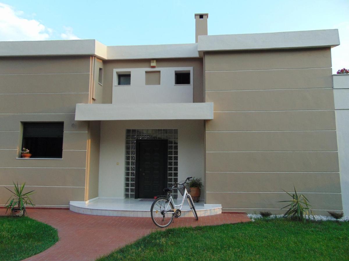 Crystal Bay Apartment PalaiónTsiflíkion Exterior foto