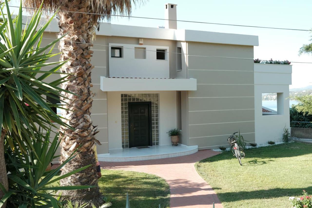 Crystal Bay Apartment PalaiónTsiflíkion Exterior foto
