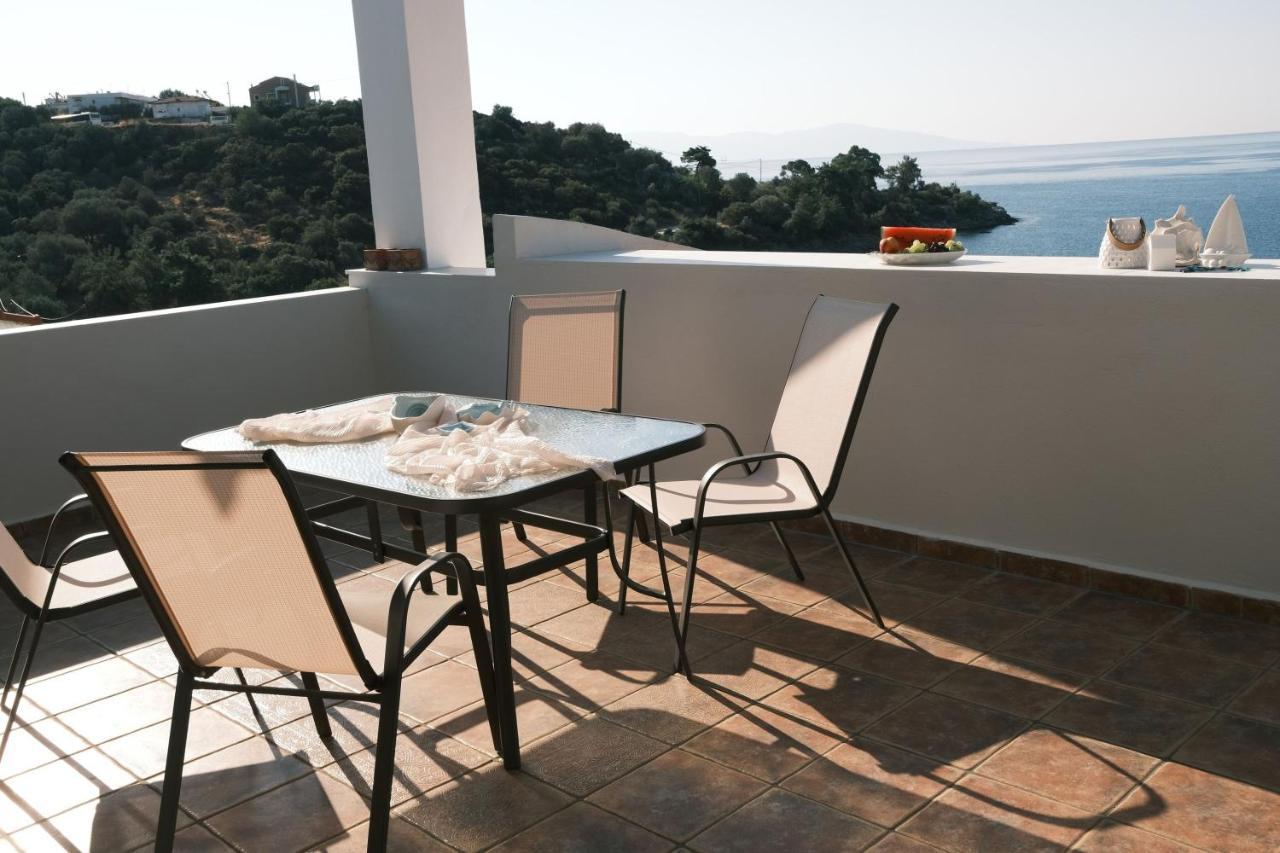 Crystal Bay Apartment PalaiónTsiflíkion Exterior foto